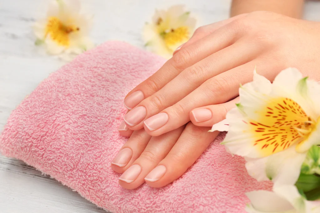 Nail Glow-Up for Sunny Days