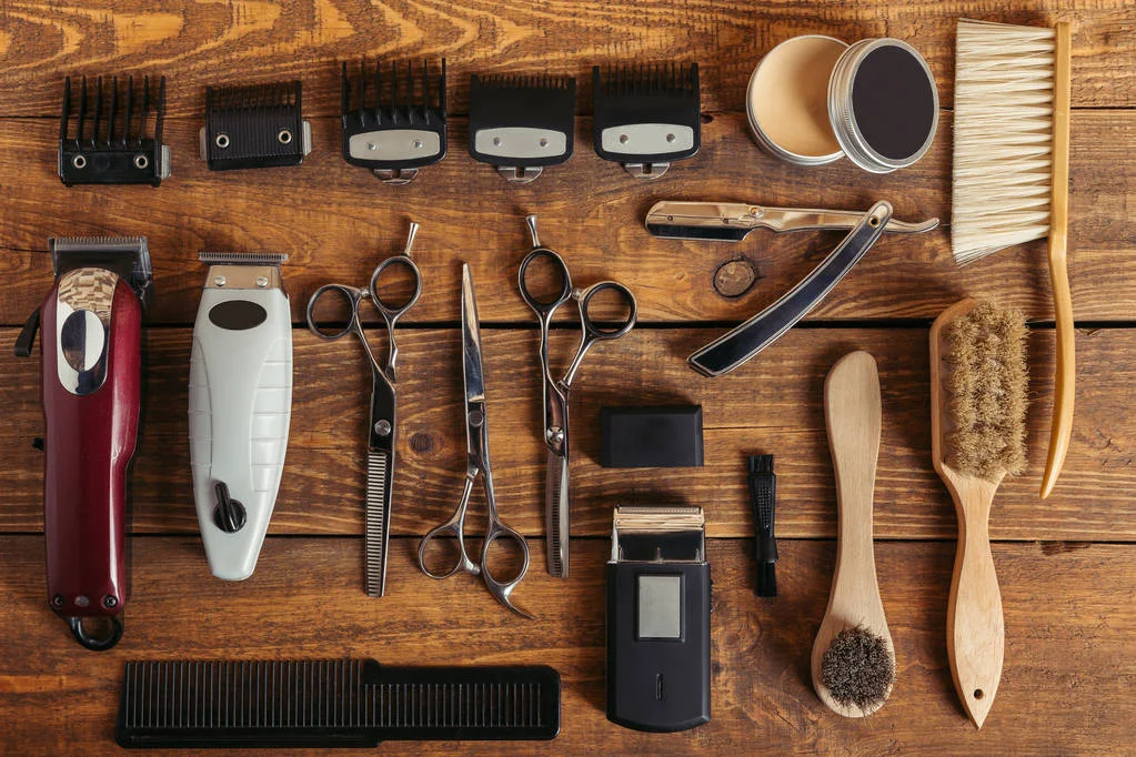 Compact Hair Kit for Weekend Trips